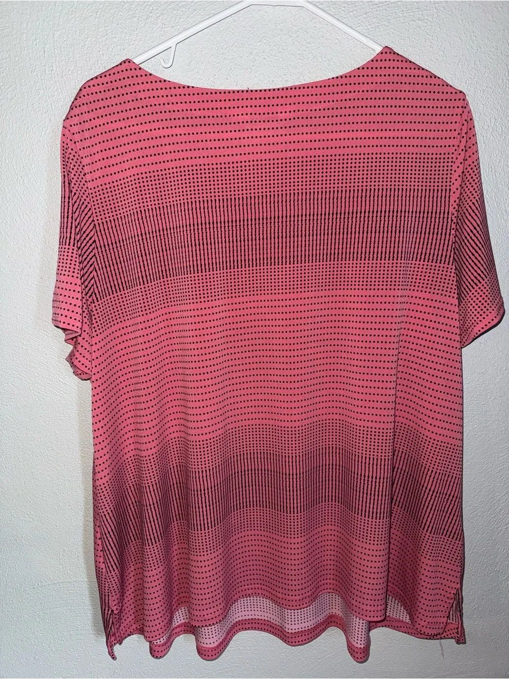 Liz Claiborne Rose-Pink Short Sleeve Dot-Stripe Top - Picture 4 of 6